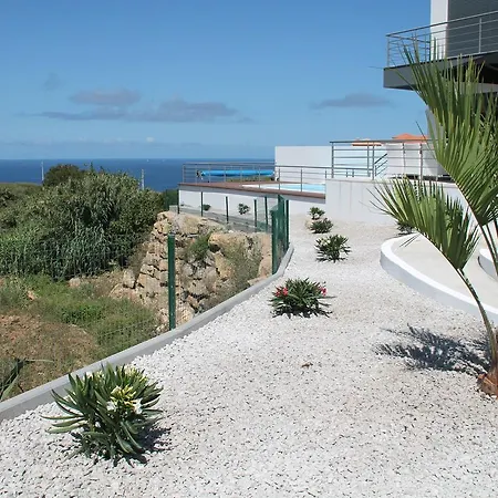 Super Luxury Villa With A Private Pool And Game Room, About 400 M From The Ocean Вилла Лориньян